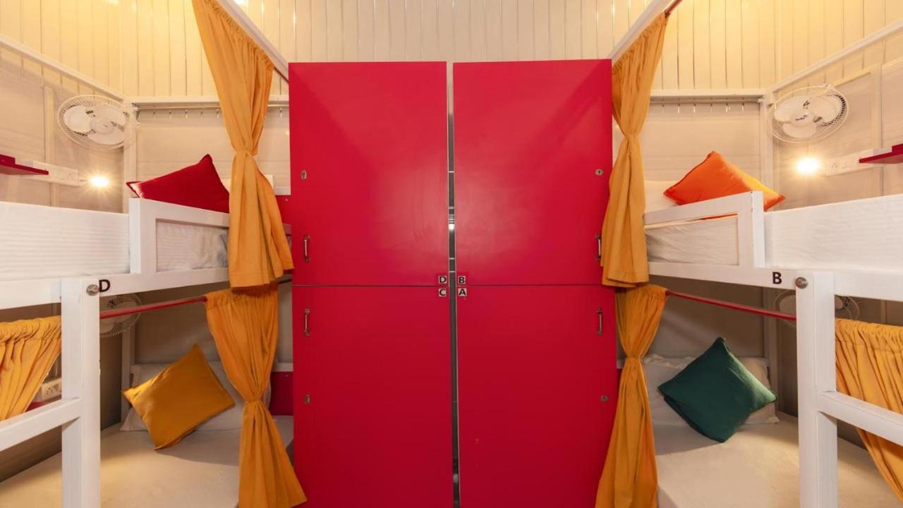 Madpackers Amritsar Bunks, Rooms, & Community エクステリア 写真
